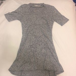 grey short sleeved dress